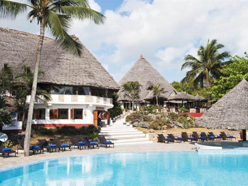 Hotel Karafuu Beach Resort Pingwe Exterior photo